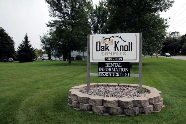 Oak Knoll Complex Collins Realty